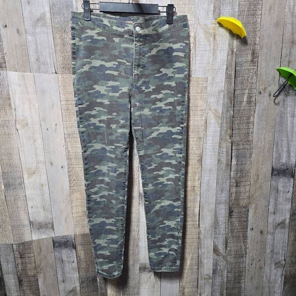 Free People FP High Rise Camo Skinny Jeans 28 Army Military Gorpcore Grunge